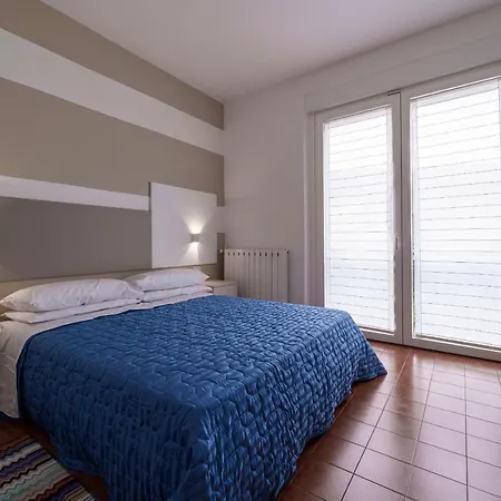 Casa Vacanza Acqua Dolce Maccagno Esterno foto